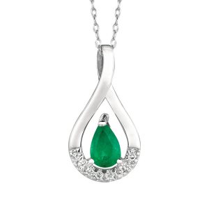 EMERALD & DIAMOND PENDANT