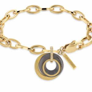 Playful circular shimmer