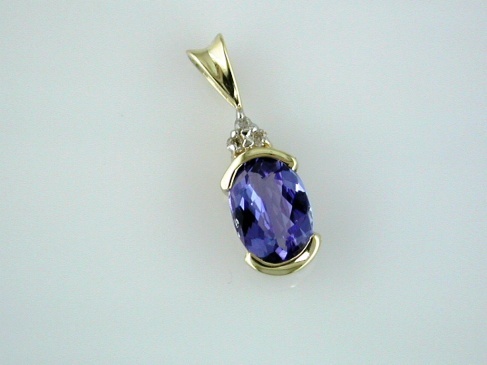TANZANITE & DIAMOND PENDANT