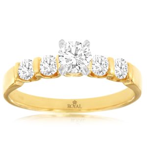 DIAMOND ENGAGEMENT RING