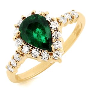 EMERALD & DIAMOND RING