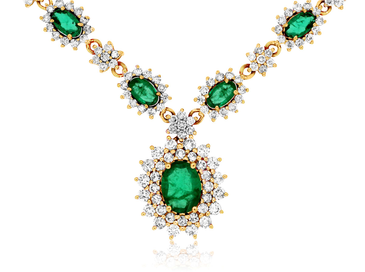 EMERALD & DIAMOND NECKLACE