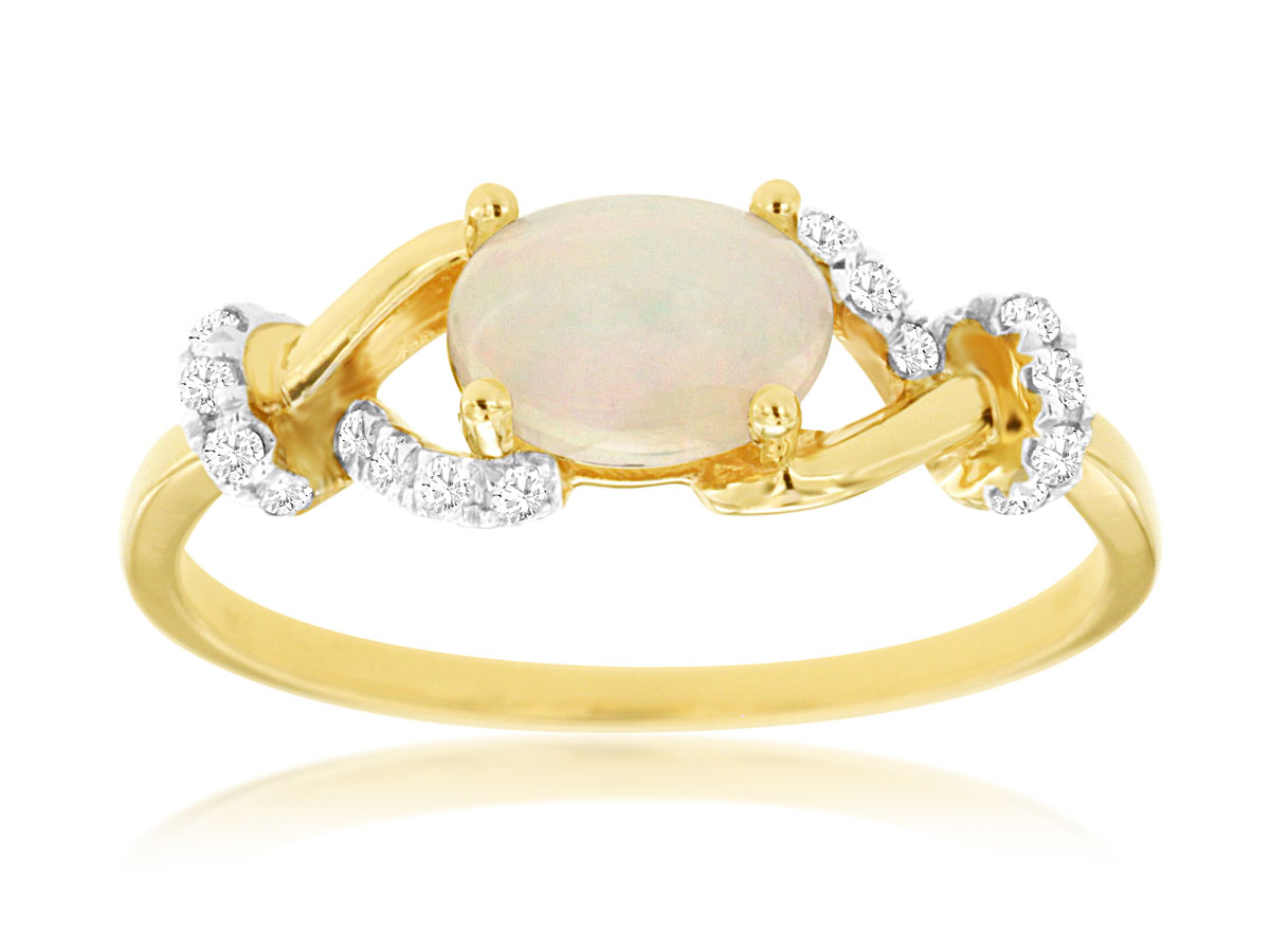 OPAL & DIAMOND RING
