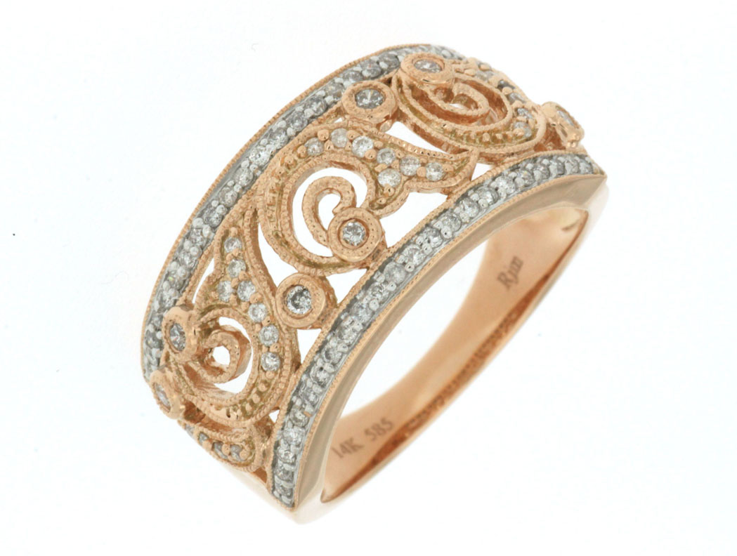 DIAMOND RING