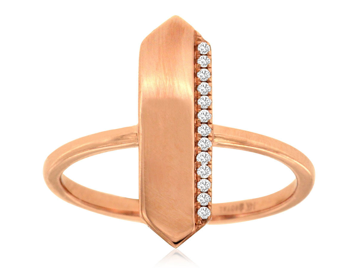 DIAMOND RING