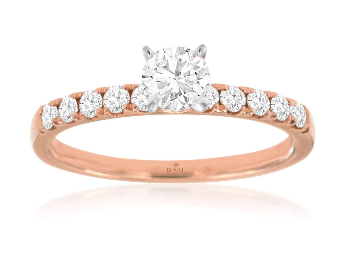 DIAMOND ENGAGEMENT RING