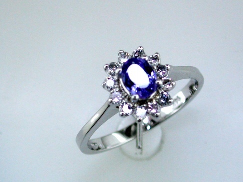 TANZANITE & DIAMOND RING
