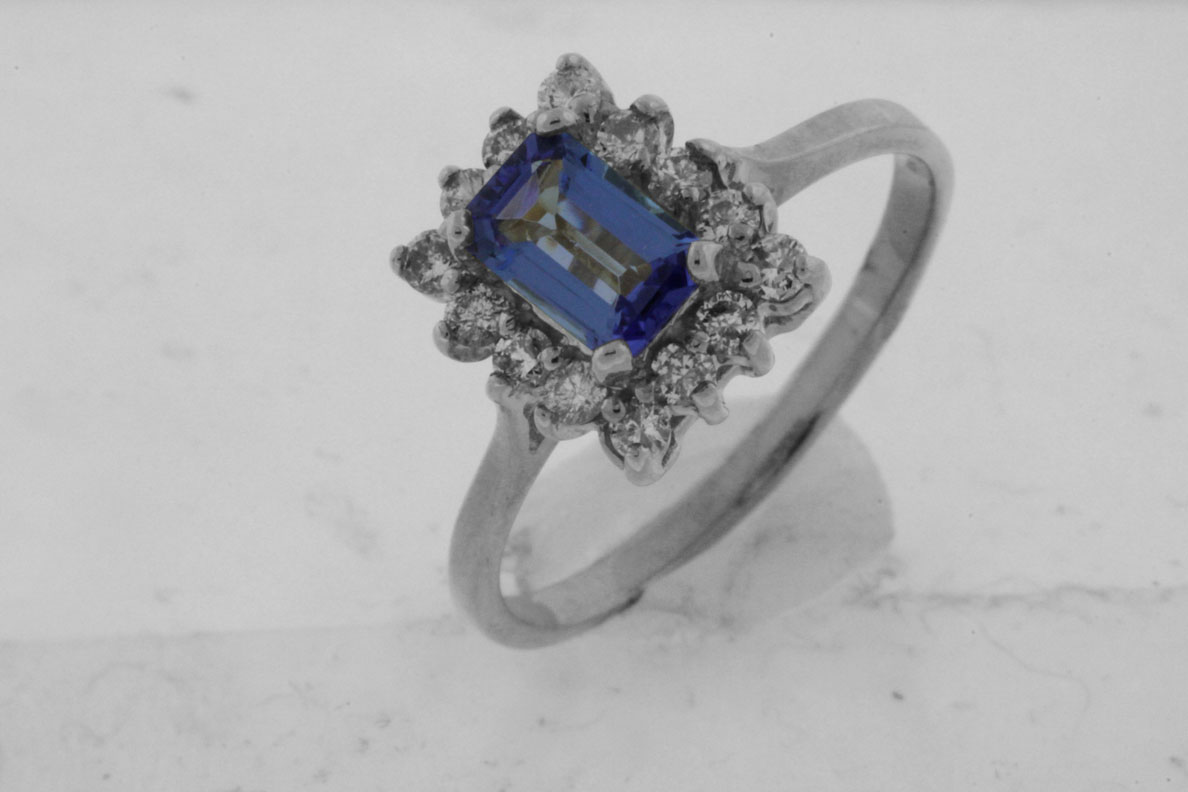 TANZANITE & DIAMOND RING