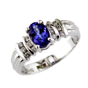 TANZANITE & DIAMOND RING