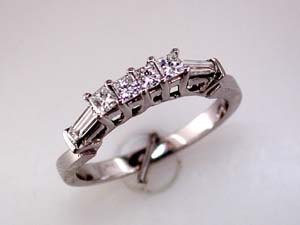 DIAMOND WEDDING RING