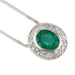 EMERALD & DIAMOND PENDANT