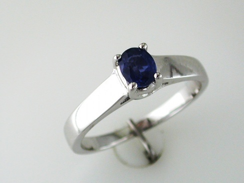 SAPPHIRE RING