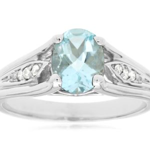 AQUAMARINE & DIAMOND RING