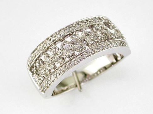 DIAMOND WEDDING RING