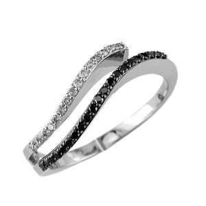 BLACK DIAMOND & DIAMOND RING