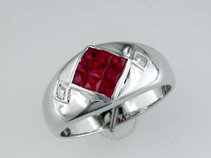 RUBY & DIAMOND RING