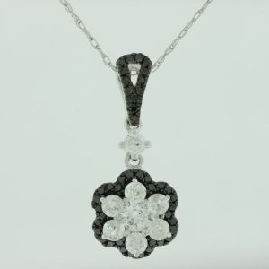 DIAMOND &BLACK DIAMOND PENDANT