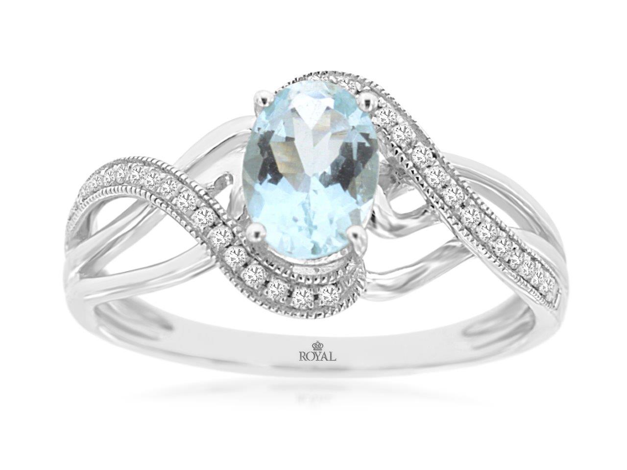 AQUAMARINE & DIAMOND RING