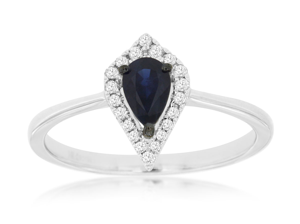 SAPPHIRE & DIAMOND RING