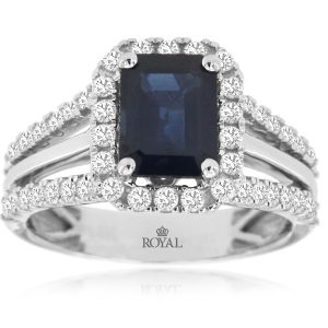 SAPPHIRE & DIAMOND RING