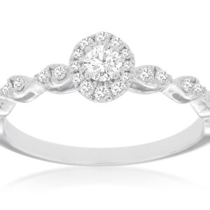 DIAMOND ENGAGEMENT RING