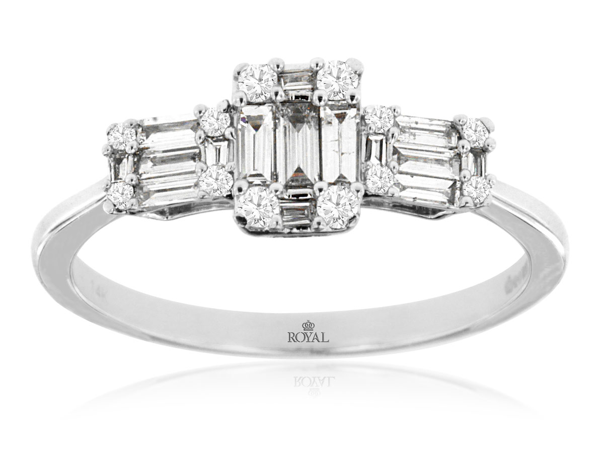 DIAMOND RING