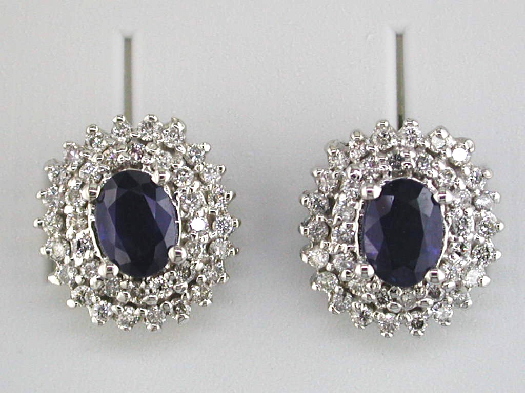 SAPPHIRE & DIAMOND EARRING