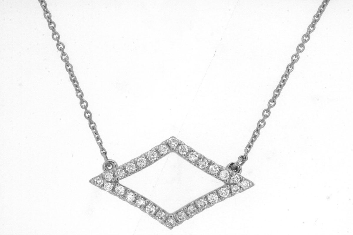 DIAMOND NECKLACE
