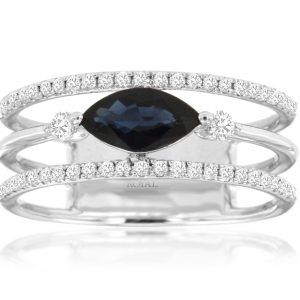 SAPPHIRE & DIAMOND RING