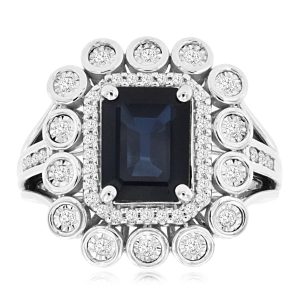 SAPPHIRE & DIAMOND RING
