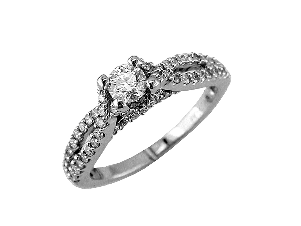 DIAMOND ENGAGEMENT RING