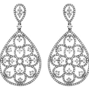 DIAMOND EARRING