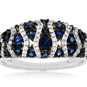 SAPPHIRE & DIAMOND RING