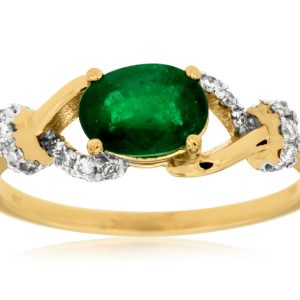 EMERALD & DIAMOND RING