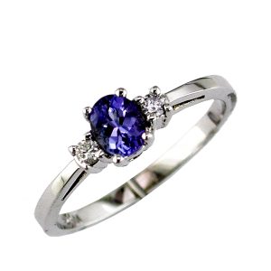 TANZANITE & DIAMOND RING