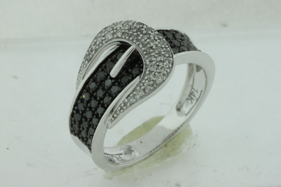 BLACK DIAMOND & DIAMOND RING