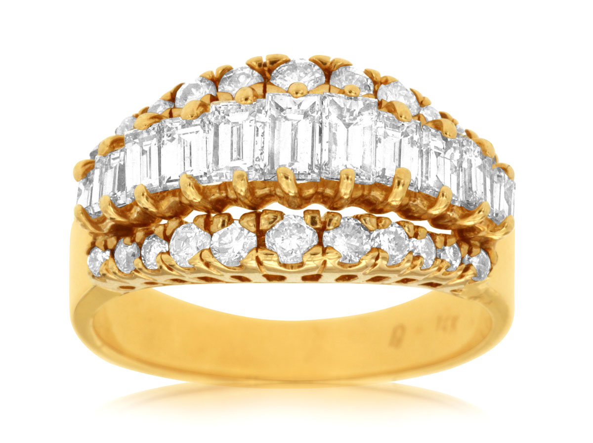 DIAMOND WEDDING RING