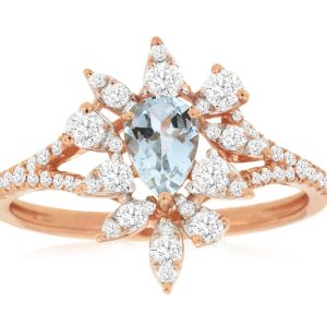 AQUAMARINE & DIAMOND RING