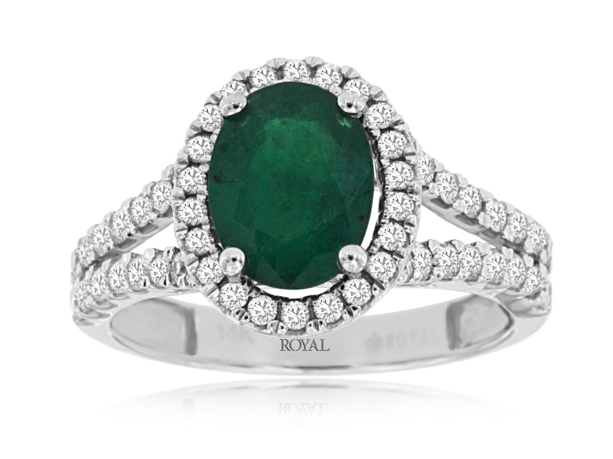 EMERALD & DIAMOND RING