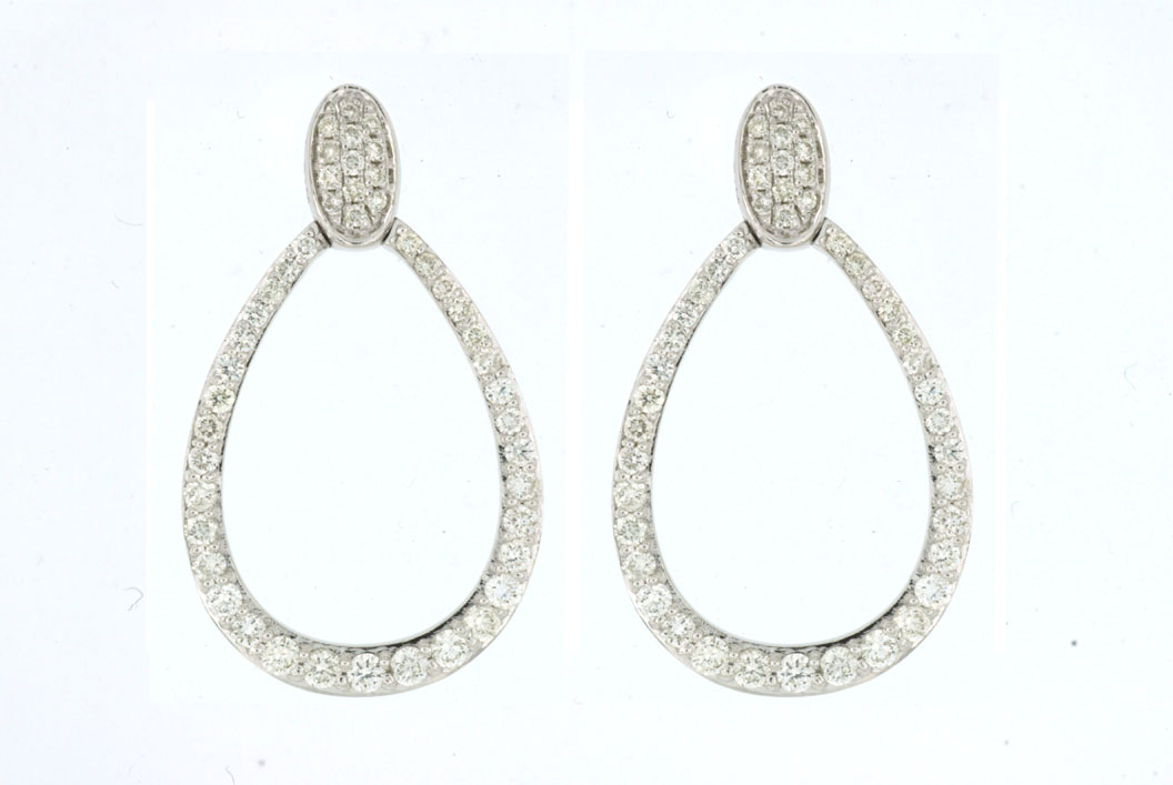 DIAMOND EARRING