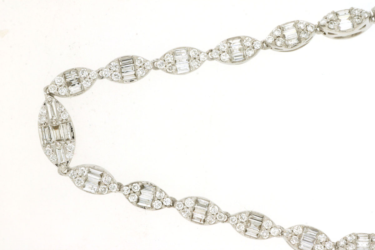 DIAMOND NECKLACE