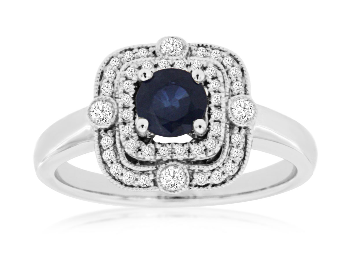 SAPPHIRE & DIAMOND RING