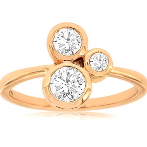 AQUAMARINE & DIAMOND RING