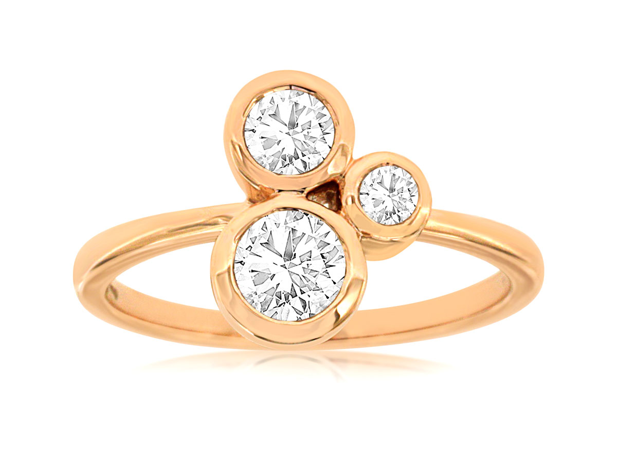AQUAMARINE & DIAMOND RING
