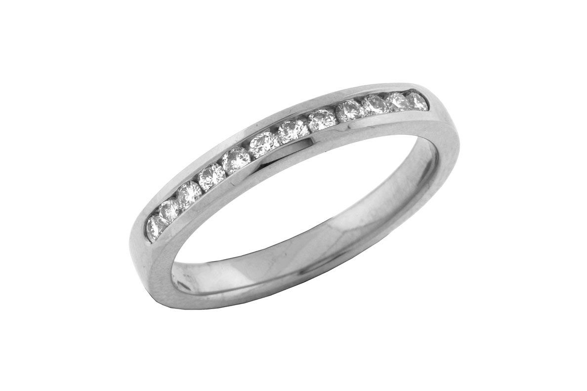 DIAMOND WEDDING BAND