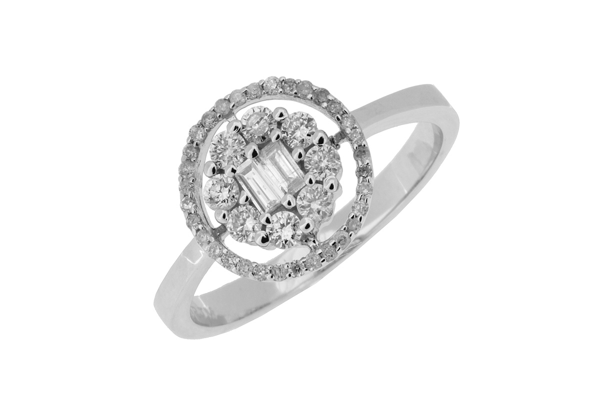 DIAMOND RING