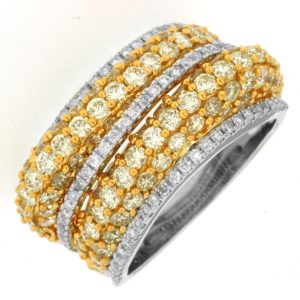 YELLOW DIAMOND & DIAMOND RING