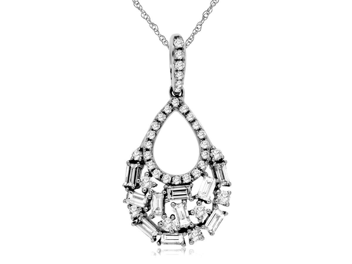 DIAMOND PENDANT
