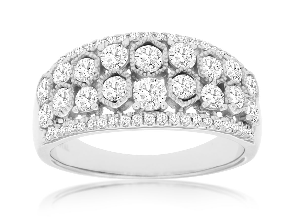 DIAMOND WEDDING BAND