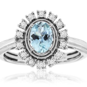 AQUAMARINE & DIAMOND RING